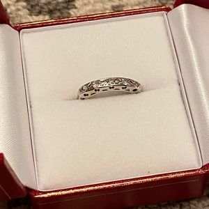 14 K 5 stone antique diamond band